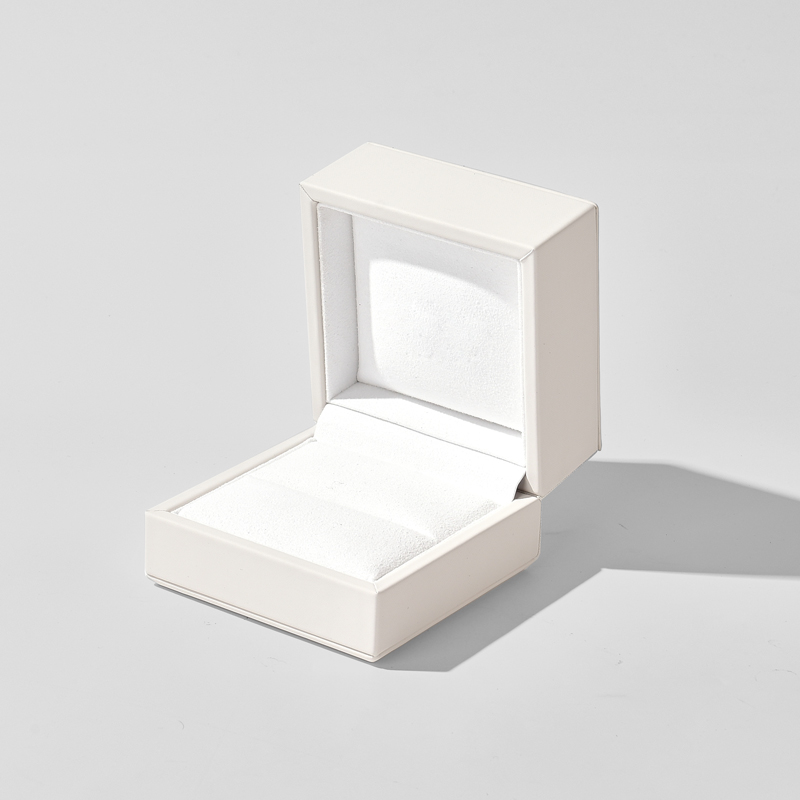 FANXI Custom white microfiber jewelry box