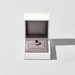 FANXI Custom white leather microfiber jewelry box