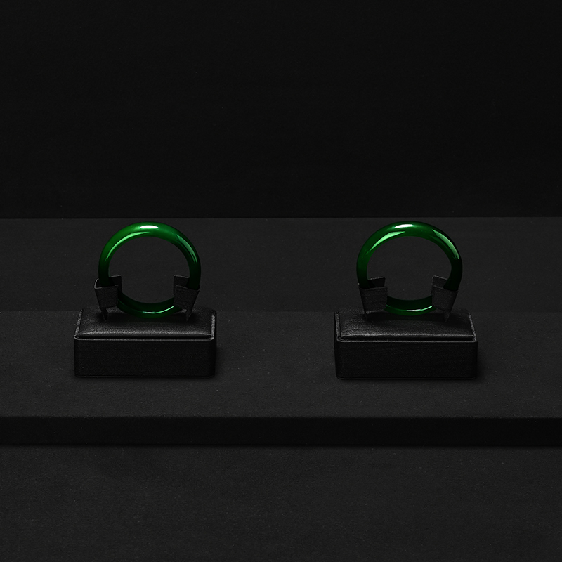 FANXI High quality tess black bracelet display