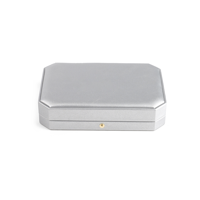 FANXI Custom silvery velvet leather big necklace box