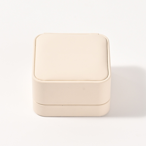 FANXI Custom off white suede leather ring box