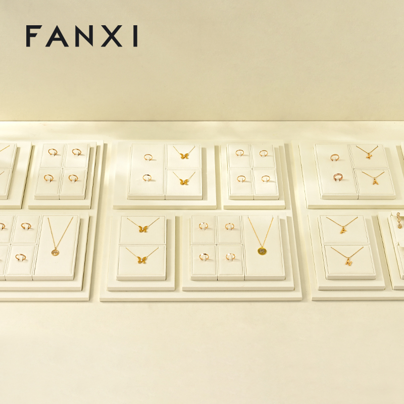 FANXI Luxury Leather Beige Jewelry Display
