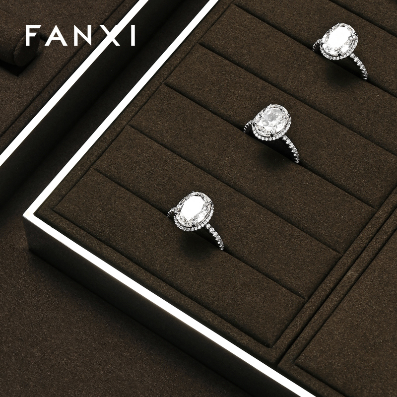 FANXI New arrival Brown Leather Jewelry display