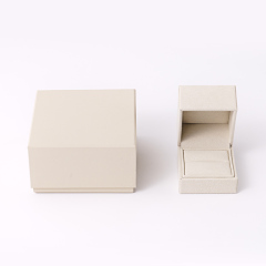 FANXI Custom beige microfiber ring box