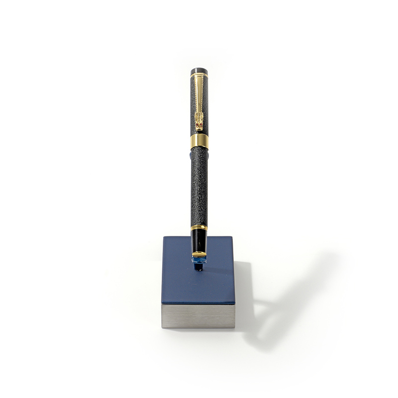 FANXI Custom blue leather pen display stand