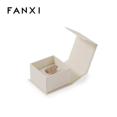FANXI Custom beige leatherette paper ring box