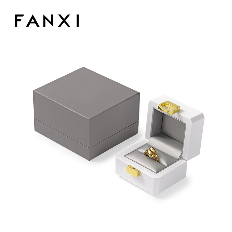 FANXI Custom white piano paint ring box