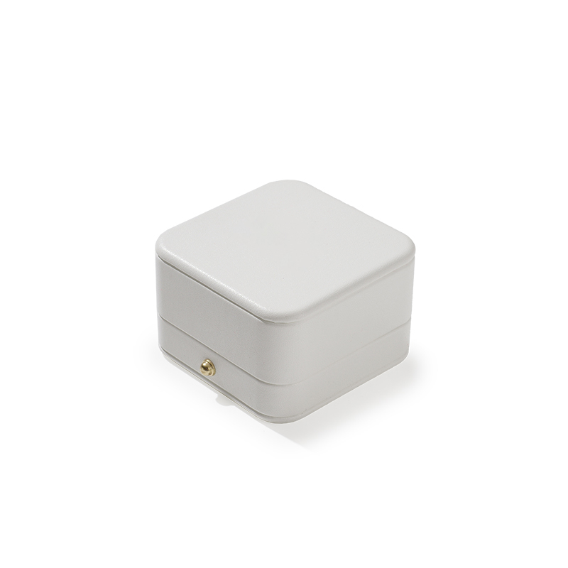 FANXI Custom white leather velvet ring box