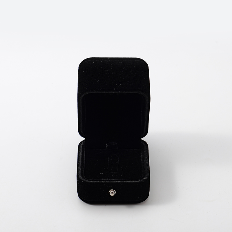 FANXI Custom black velvet jewelry box