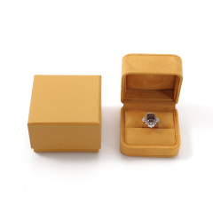FANXI Custom yellow suede ring box