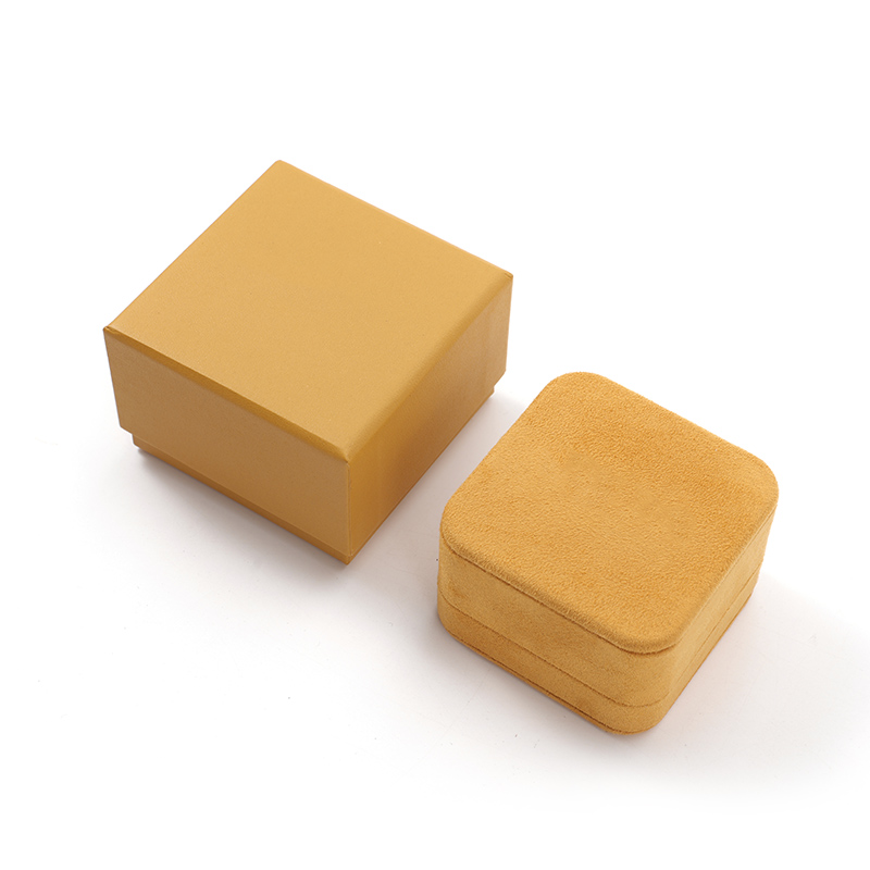 FANXI Custom yellow suede ring box