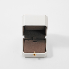FANXI Custom white leatherette paper jewelry box