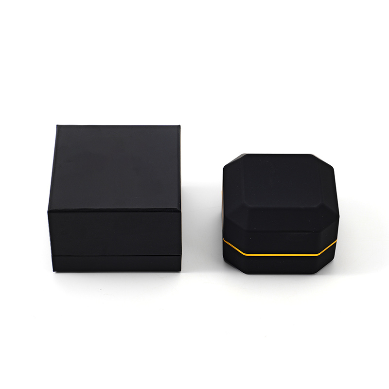 FANXI Custom black painting velvet jewelry box