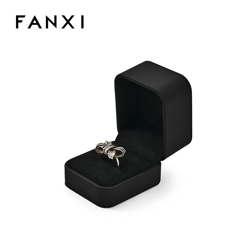 FANXI Custom black leather microfiber ring box