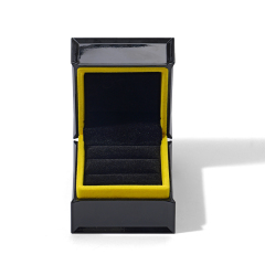 FANXI Custom black rubber paint velvet wedding ring box