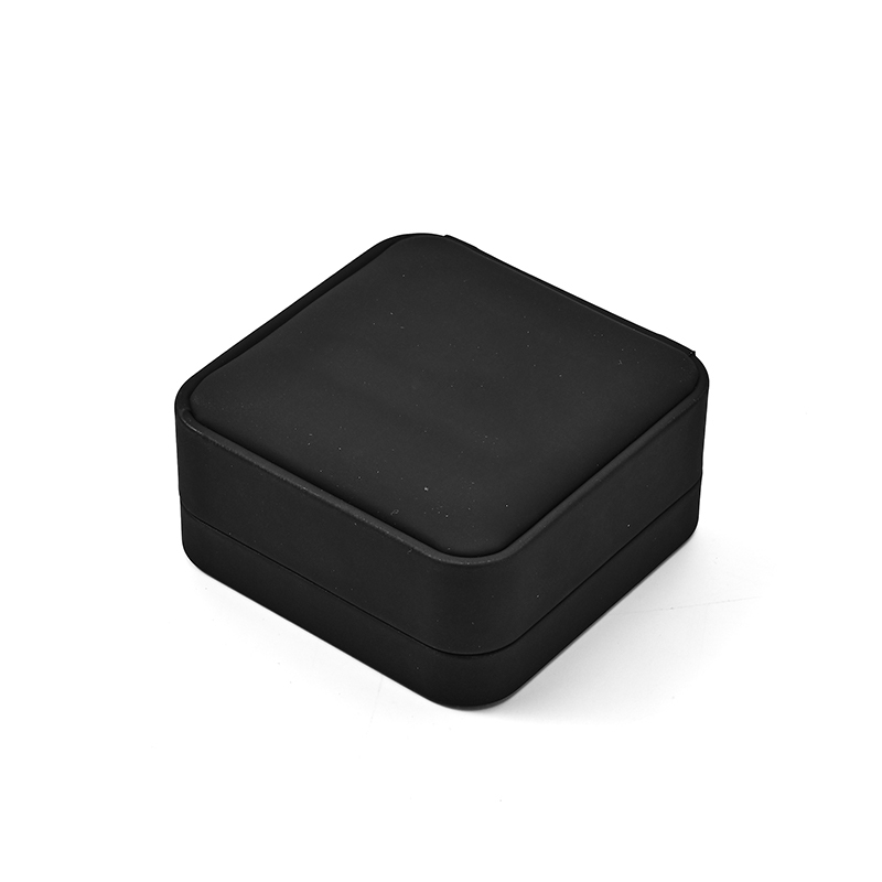 FANXI Custom black PU leather microfiber bracelet box