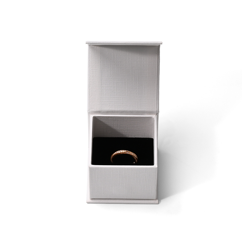 FANXI Custom White Vlevet Paper Ring Box