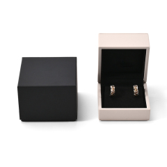 FANXI Custom Pink PU Leather Microfiber Ear Nail Box