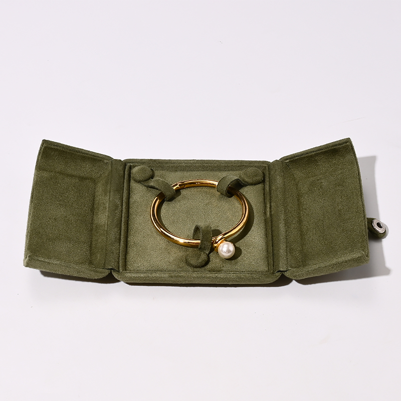 FANXI Custom Green Suede Bangle Box