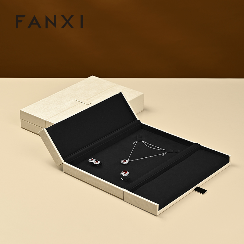 FANXI Luxury Beige PU Leather Microfiber Jewelry Box