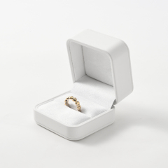 FANXI Custom White PU Leather Suede Ring Box