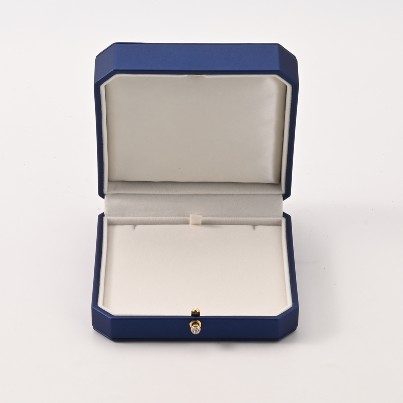 FANXI Custom Beige Blue PU Leahther Velvet Pendant Box