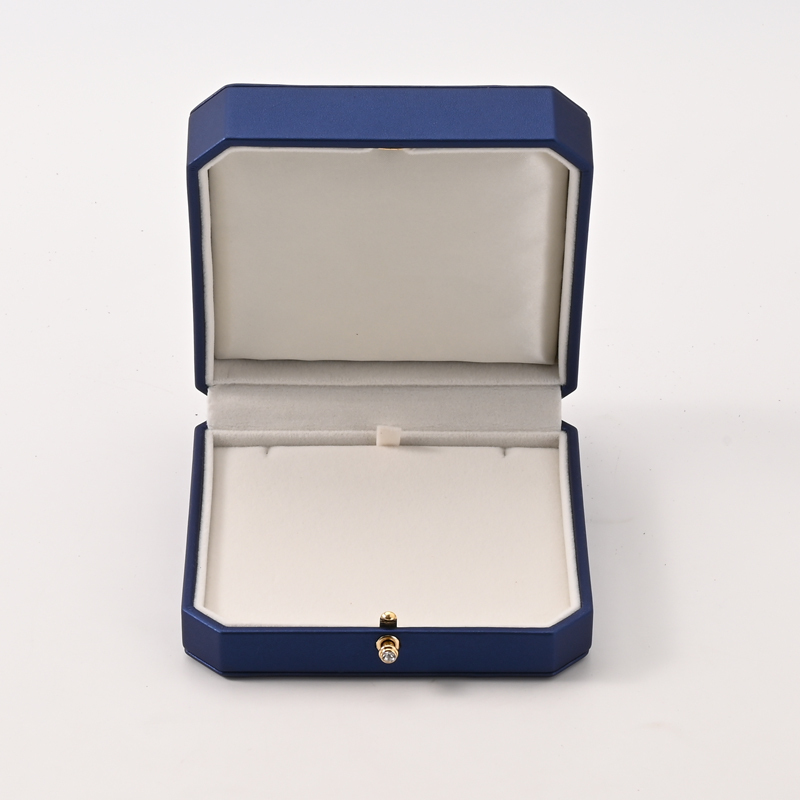 FANXI Custom Beige Blue PU Leahther Velvet Pendant Box