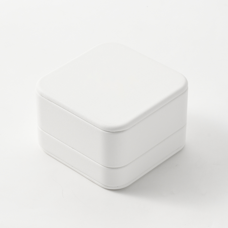 FANXI Custom White PU Leather Suede Ring Box