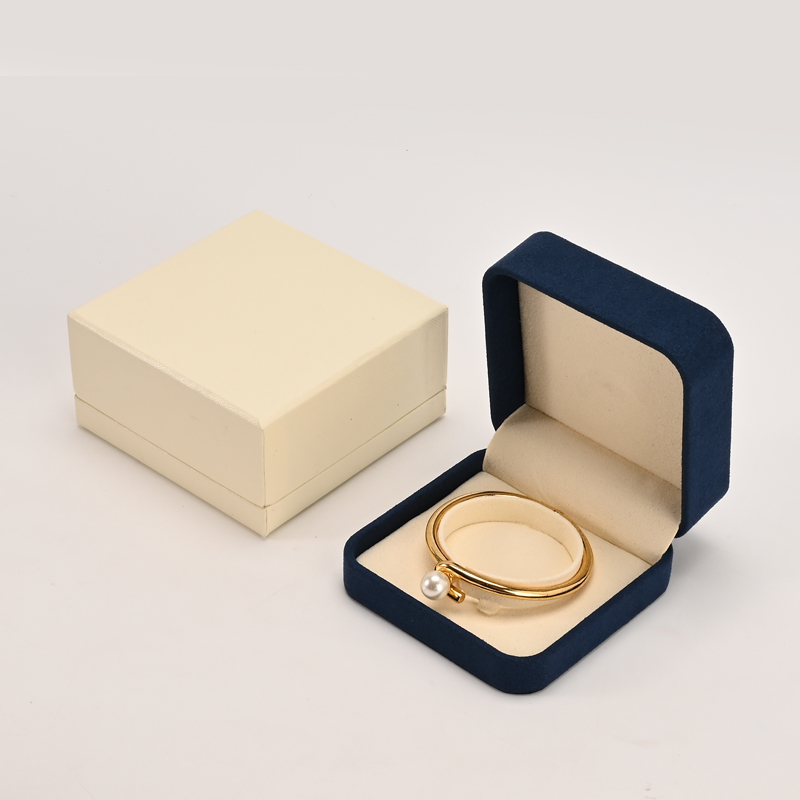 FANXI Custom Blue Microfiber Bracelet Box