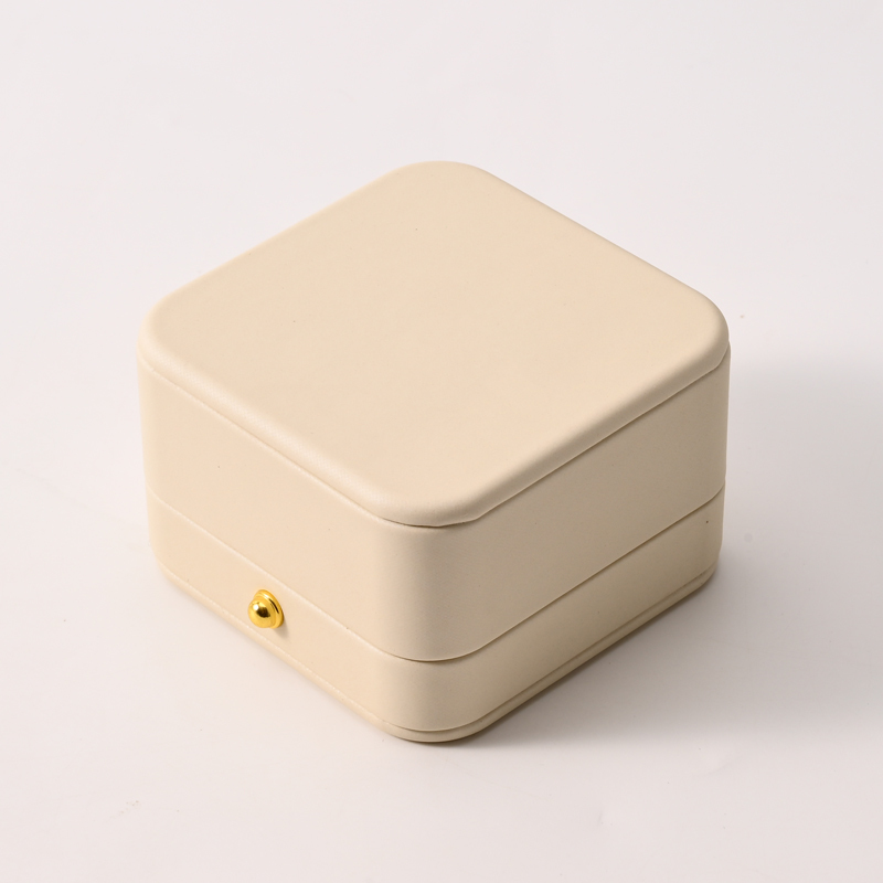 FANXI Custom Beige PU Leather Velvet Jewelry Box