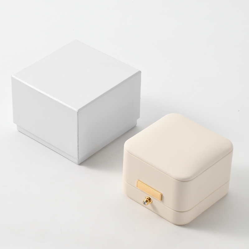 FANXI Custom Beige PU Leather Microfiber Ring Box