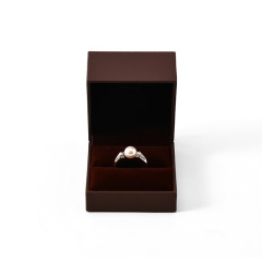 FANXI Custom Red Leatherette Paper Velvet Ring Box