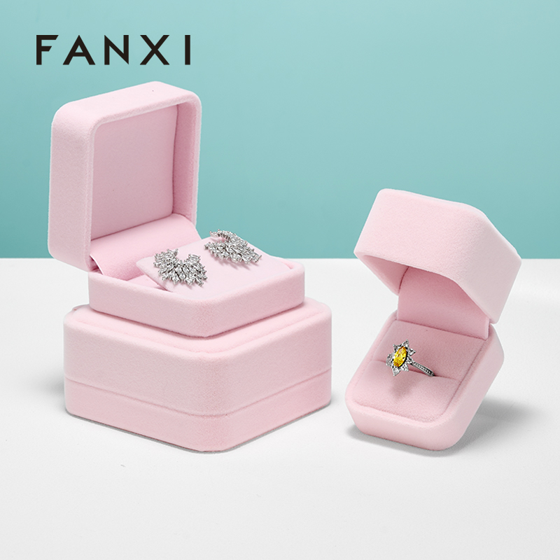 velvet jewelry ring gift box