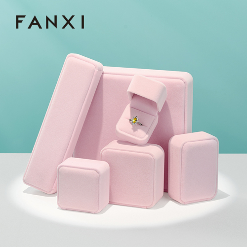 velvet jewelry ring gift box