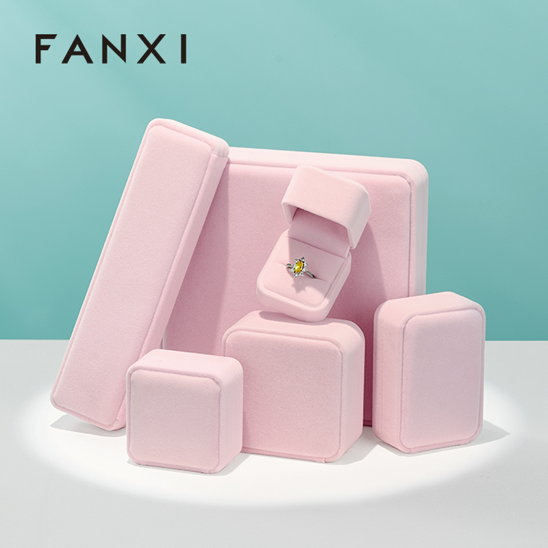velvet jewelry ring gift box