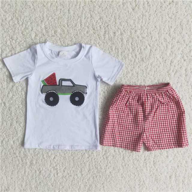 C15-3 boy white truck short sleeves red plaid shorts