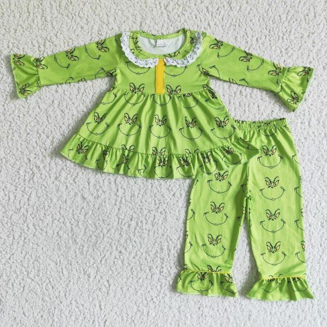 6 A20-15  girl grinch smiley green long sleeve pajama set