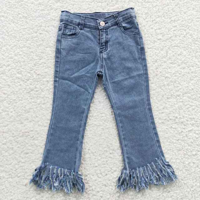 B7-13 Bleached Fringed Jeans