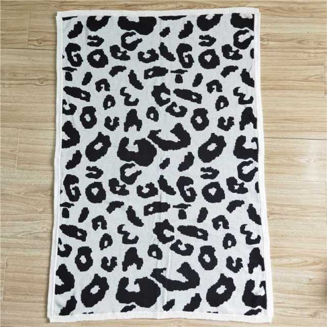 BL0023 leopard baby blanket