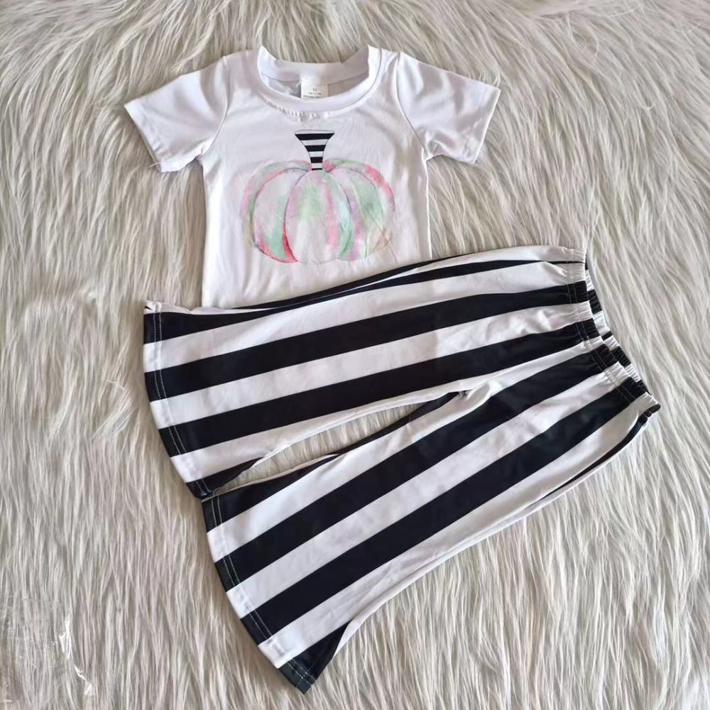A7-5 Watercolor pumpkin black and white striped pants suit