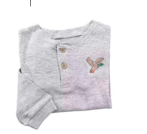 Pre-sale solid color embroidered pattern sweater top  （3-4weeks ）