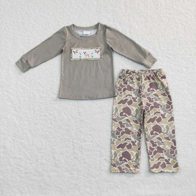 BLP0368 Embroidered Mallard Elk Green Long Sleeve Camouflage Pants Suit