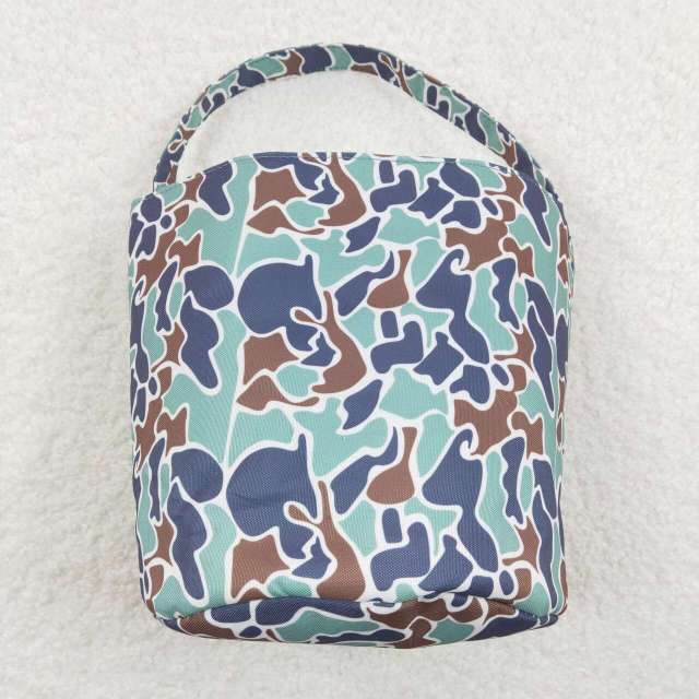 BA0157 Embroidered rabbit camo bucket bag