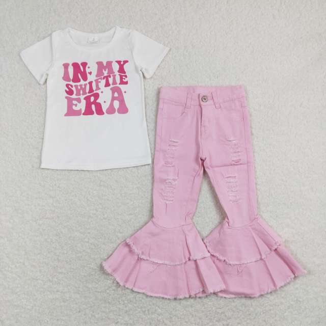 GT0437 +  P0005   in my swiftie era white short sleeve top Pink double lace ripped denim jeans 2 pics suit