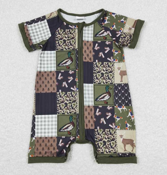 SR0902 Duck Camouflage Deer Plaid Military Green Zip Short Sleeve romper