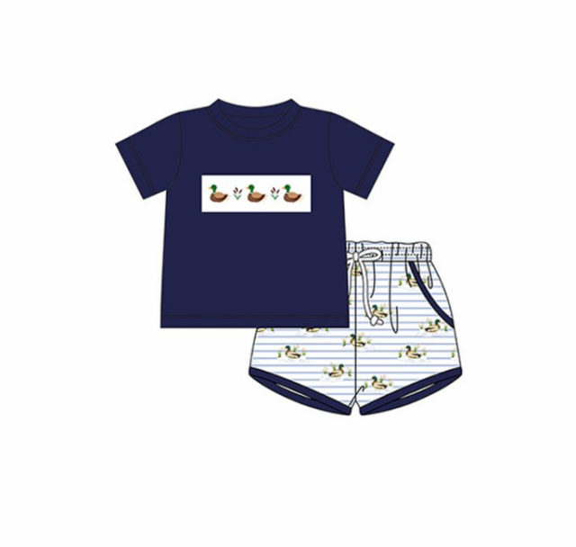 pre sale boys summer suit  short sleeves top  duck print and  shorts