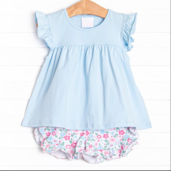 pre sale girls summer outfit sets light blue  flying sleeves top floral print and shorts