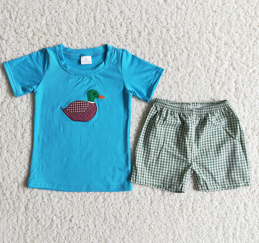 B11-1 embroidered duck plaid set