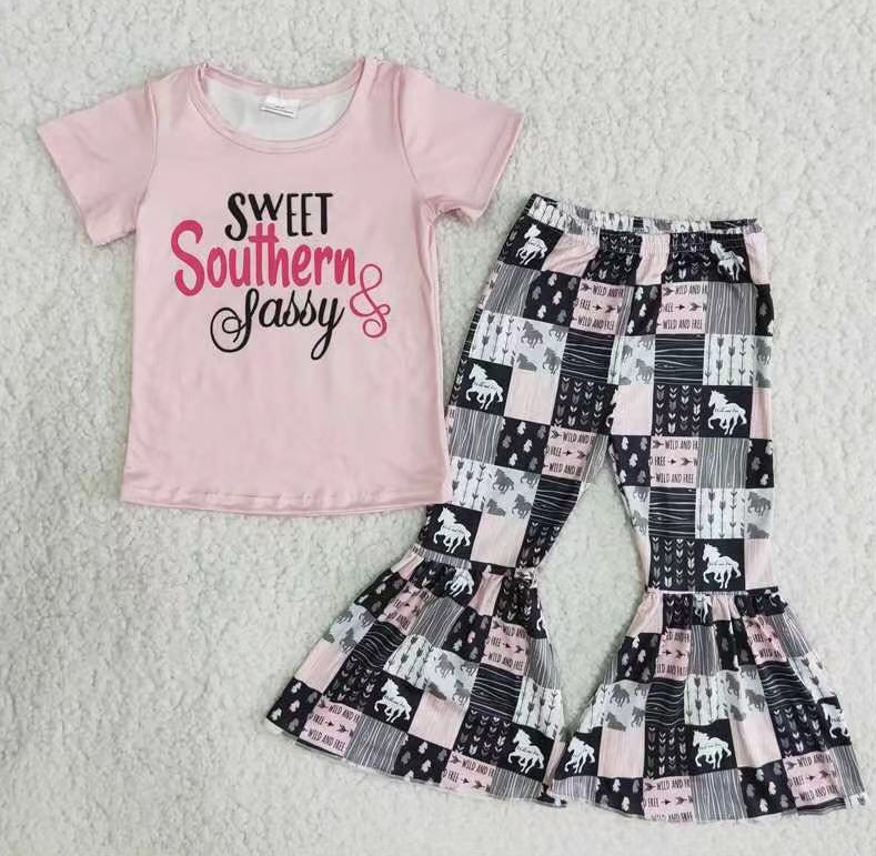 A0-16Pink Alphabet Horse Checkered Pattern Set
