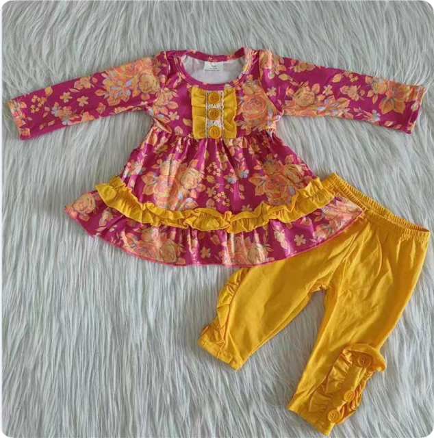 6 A27-13 Patterned long-sleeved yellow suit